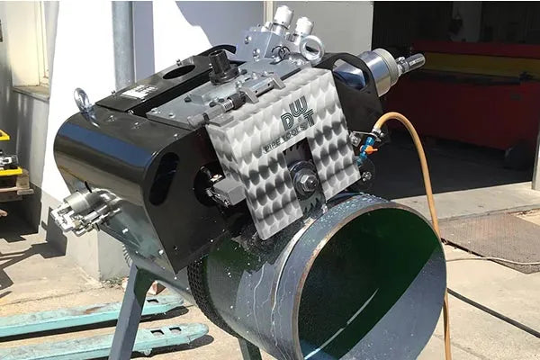 Pipe cutting and beveling machine Pipe cutting and beveling machine